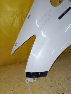 Крыло переднее на Honda Freed Hybrid GP3 Фото 5