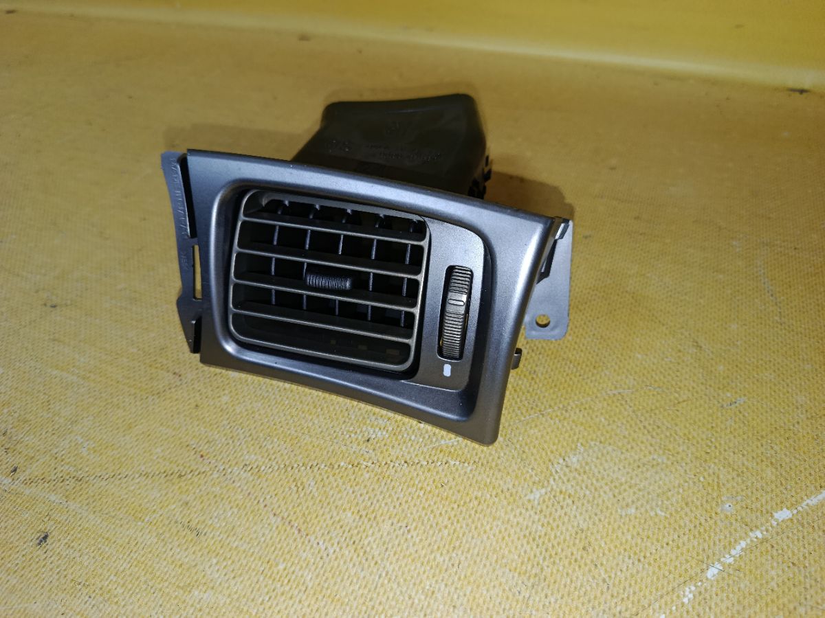 Блок управления климатконтроля 72311-YC020 на Subaru Exiga YA9 EJ25 Фото 16