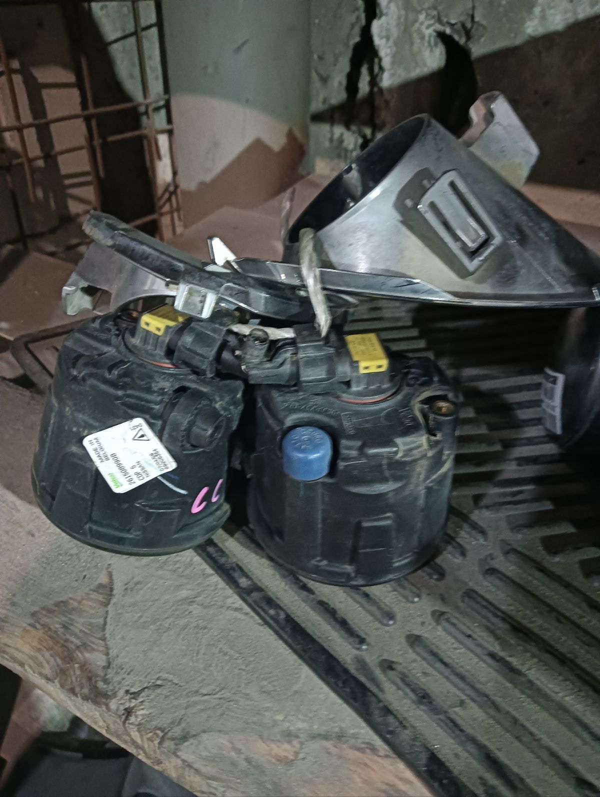 Туманка бамперная 02B2704 02B2704, на Nissan Serena CC25 Фото 8