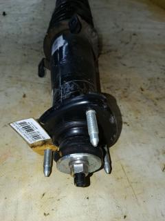 Стойка амортизатора 48530-22651 на Toyota Mark X GRX130 4GR-FSE Фото 4