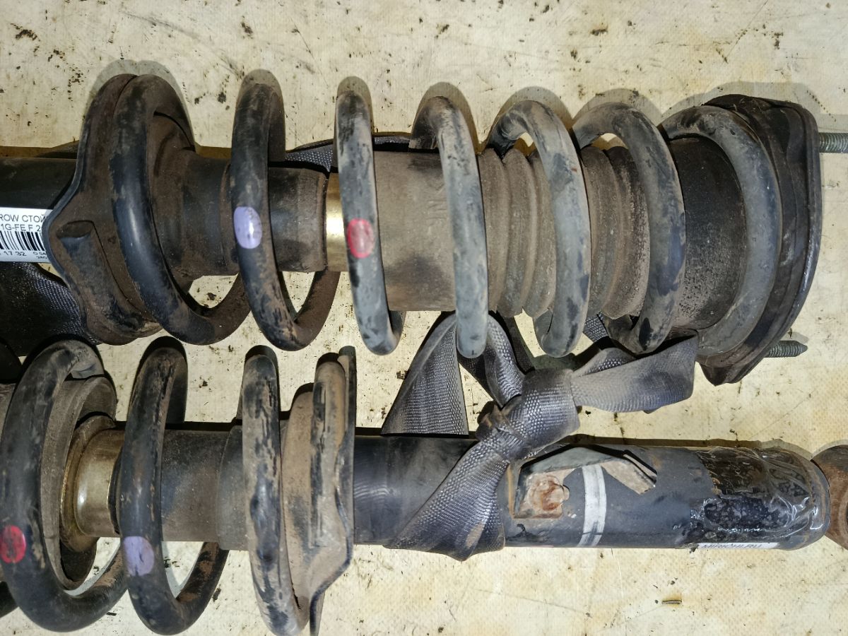 Стойка амортизатора 341262, 48510-30150, 48510-30151, 48510-30152, 48510-30160, 48510-30161, 48510-30162, 48510-30260, 48510-30270, 48510-30300, 48510-39325, 48510-39326, 48510-39327, 48510-39335, 48510-39345, 48510-39346, 48510-39347, 48510-39355, 48510-39385, 48510-53010, 48510-53020, 48510-53030, 48510-53040, 48510-59315, 48510-59325, 48510-80004, 48510-80005, CR-049-3776, SJ-049-3776, SJ-049F-GXE10, ST-049-3776, ST-049F-GXE10 на Toyota Crown GS151 1G-FE Фото 5