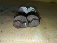 Болт эксцентриковый на Toyota Crown GS151 1G-FE Фото 3