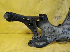 Балка под ДВС 51201-28230 на Toyota Voxy ZRR70W 3ZR-FAE Фото 10