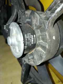 Вентилятор радиатора ДВС на Nissan Serena CC25 MR20DE Фото 3