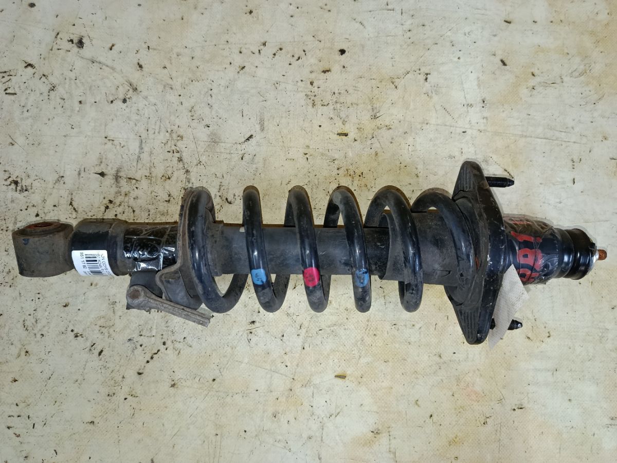 Стойка амортизатора на Honda Odyssey RB1 K24A Фото 4