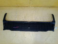 Обшивка багажника 58387-30080 на Toyota Crown GS151 Фото 16