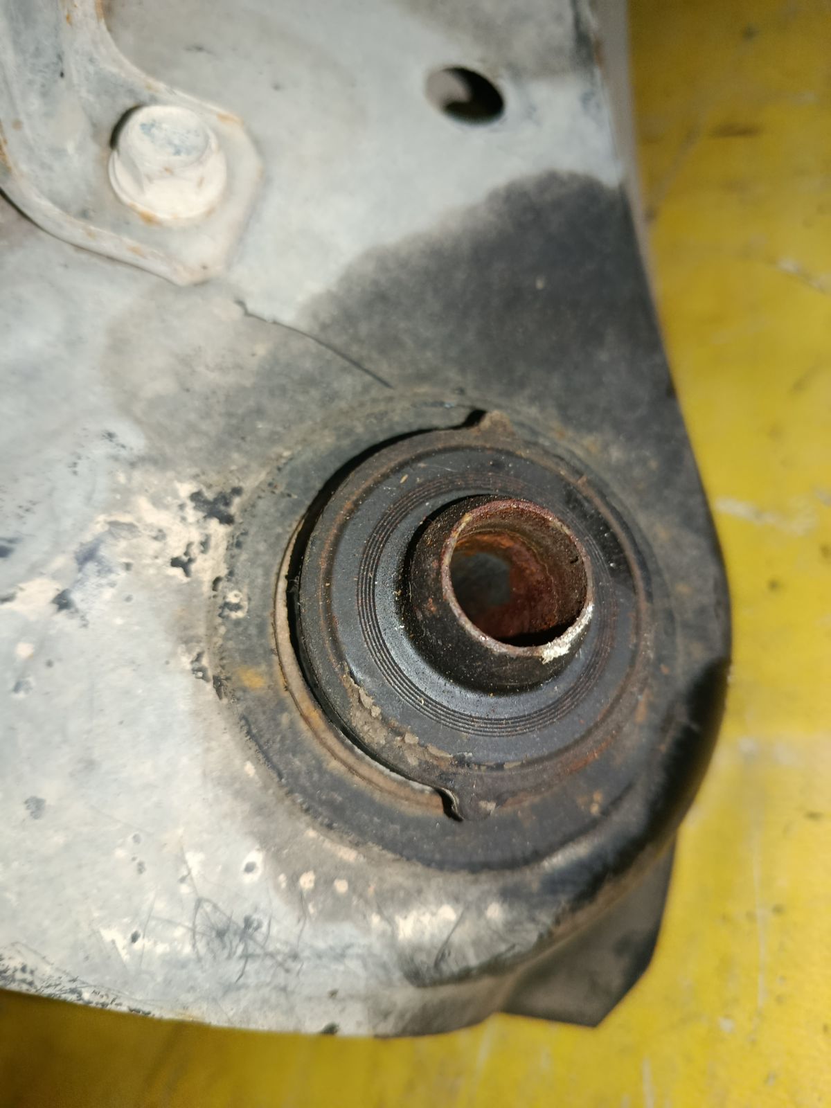 Балка под ДВС 544003U810, 544003U811, 54400AX101, 54400AX102 на Nissan Ad Expert VAY12 CR12DE Фото 8