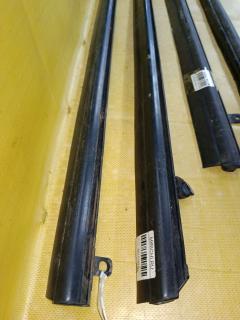 Молдинг на дверь на Toyota Crown GS151 Фото 6