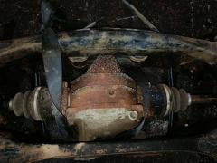 Балка подвески на Toyota Crown GS151 1G-FE Фото 14