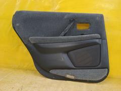 Обшивка двери на Toyota Crown GS151 Фото 17