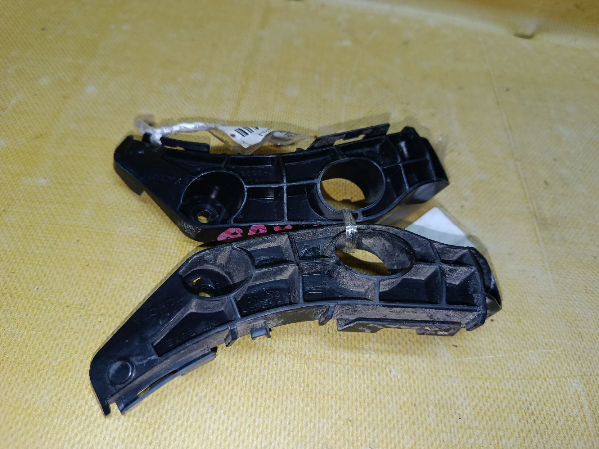 Крепление бампера 52535-22100, 52536-22080 на Toyota Mark X GRX130 Фото 7