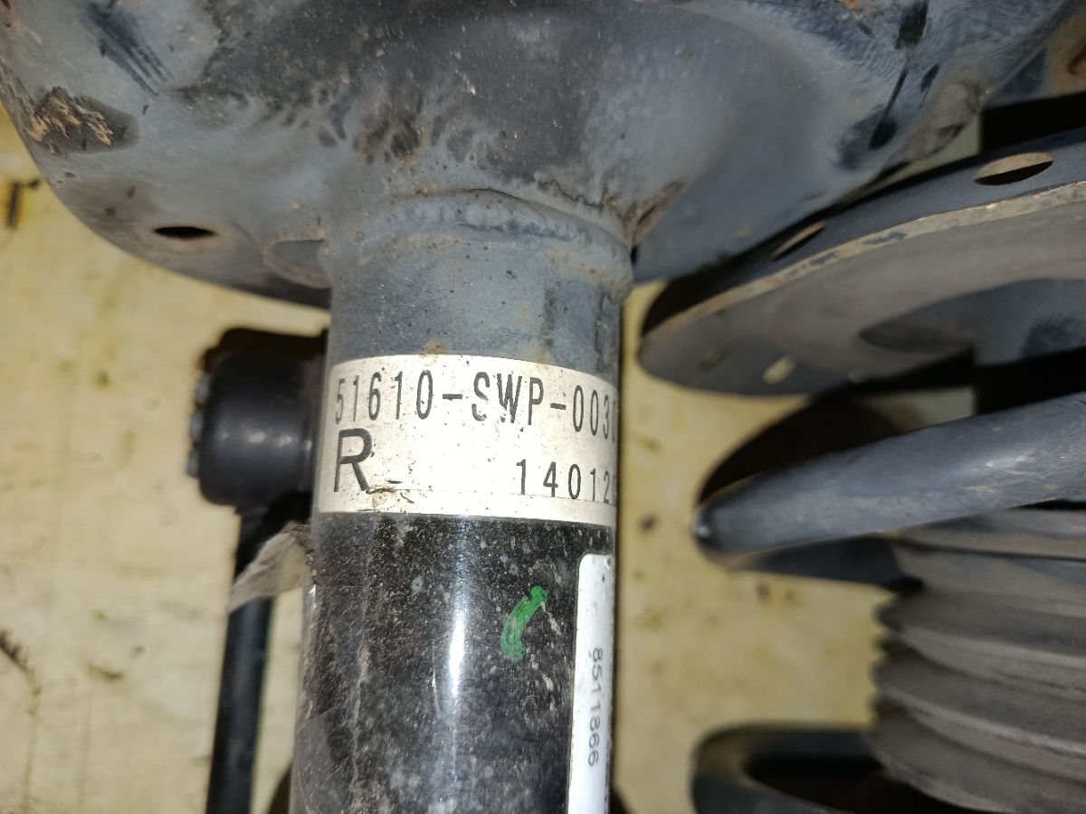 Стойка амортизатора на Honda Freed Hybrid GP3 LEA Фото 7