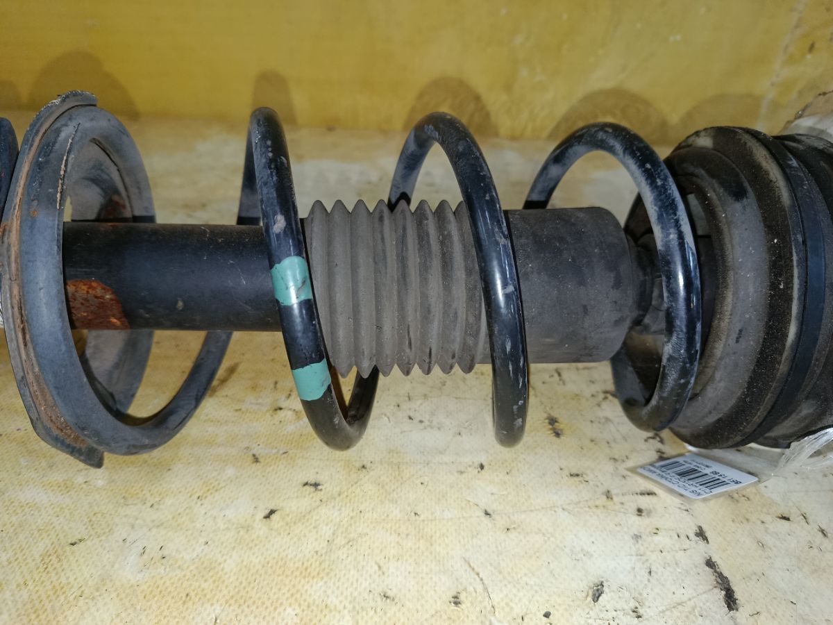 Стойка амортизатора 333390, 54302 ED025, 54302 ED50B, 543021A11B, 54302CJ40C, 54302CJ41C, 54302EC80A, 54302ED001, 54302ED002, 54302ED00A, 54302ED501, 54302ED50A, 54302ED525, 54302EE40A, 54302EE50A, 54302EE50B, 54302EE90A, 54302EF80A, 54302EL00A, 54302EM01A, 54302EM20A, 54302EM30C, 54302EU50A, 54302EU51A, 54302ZN90A, CR-049-3826, CR-049FR-C11, E4302 EC80A, E4302 EE90A, E4302 EL00A, E4302 EM01A, E43021A11B, E4302EC85B, E4302ED00A, E4302EE40A, E4302EM20A, E4302EM30C, E4302EU50A, E4302EU51A, E4302ZN90A, E4302ZV90E, E4C021A11B, E4C02EE90A, E4C02EL00A, E4C02EL00B, E4C02EU51A, SJ-049-3826, SJ-049FR-C11, ST-049-3826 на Nissan Tiida C11 HR15DE Фото 5