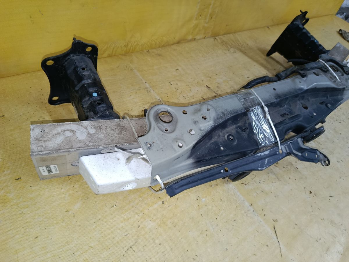 Жесткость бампера на Toyota Mark X GRX130 Фото 6