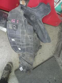 Подкрылок 63840-1U600, 212630, 2711FP1, 2711FP1T, 63840-8Y20A, 63840-9U000, 63840-9U20A, 63840-9U20B, 638429U000, 8400-618, 915.NS11115R, 974592, DS11174AR, DT501016L0R00, FP 5013 388, NNNOT06-300-R, NNNOT06300R, NNNOT06301R, PDS11174AR, ST-DTE1-016L-1 на Nissan Note E11 HR15DE Фото 6