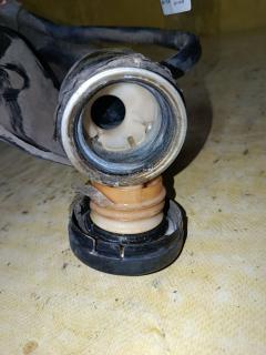 Заливная горловина топливного бака 77201-32190 на Toyota Caldina AZT241W 1AZ-FSE Фото 7