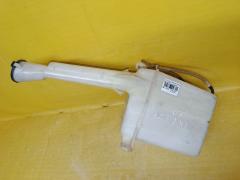 Бачок омывателя на Toyota Caldina AZT241W Фото 4