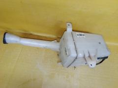 Бачок омывателя на Toyota Caldina AZT241W Фото 5