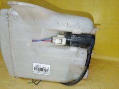 Бачок омывателя на Toyota Caldina AZT241W Фото 6
