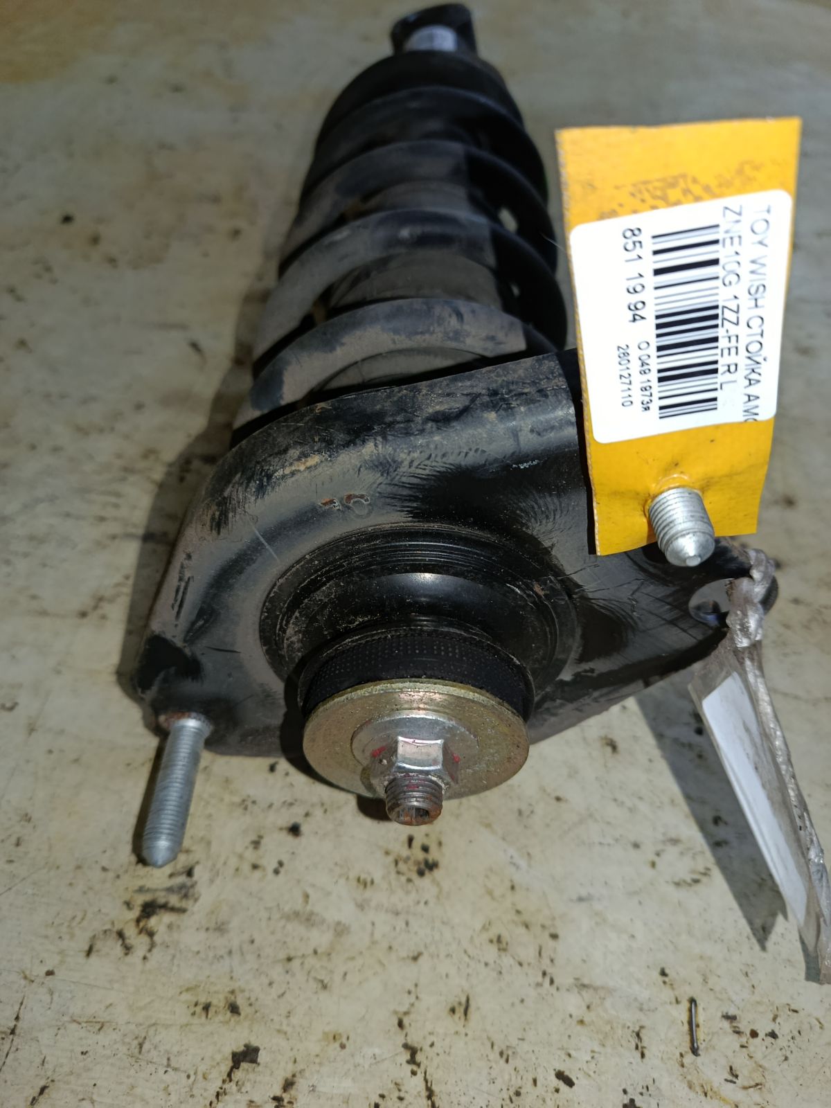 Стойка амортизатора 30-L15-A, 314 857, 341375, 48530-68010, 48530-68040, 48530-68050, 48530-68051, 48530-69215, 48530-69255, 48530-69265, 48530-69295, 48530-69315, 48530-69475, 485300M010, 4853068060, CR-049R-ZNE10, CR8853, SJ-049R-ZNE10, ST-049-4051, ST-049R-ZNE10 на Toyota Wish ZNE10G 1ZZ-FE Фото 4