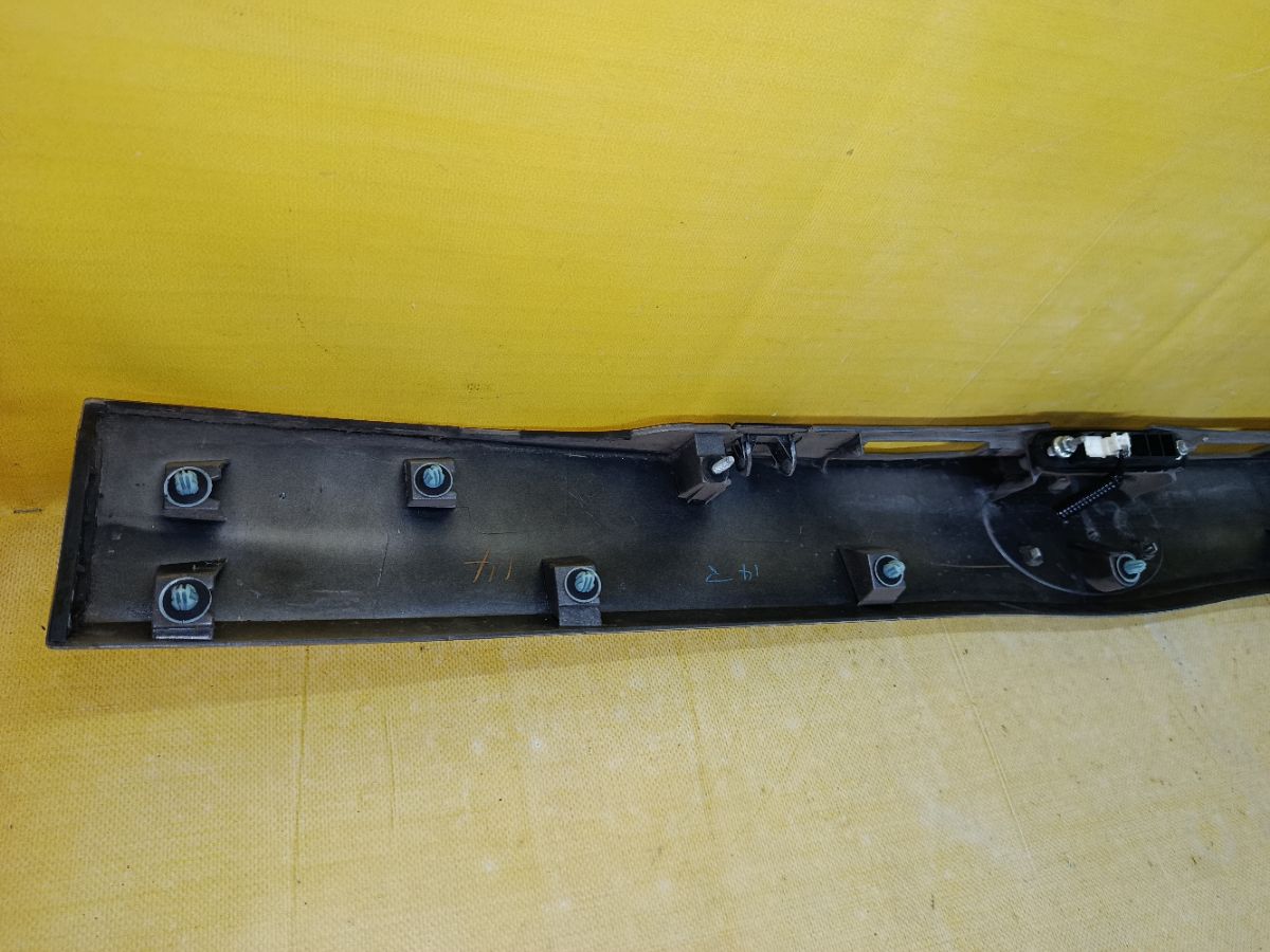 Ручка двери 76801-EQ900/020 на Toyota Prius ZVW30 Фото 9