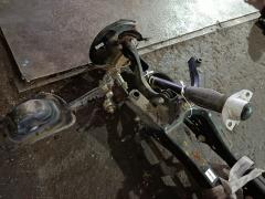 Балка подвески на Toyota Prius ZVW50 2ZR-FXE Фото 7