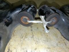 Рычаг на Nissan Note E11 HR15DE Фото 7