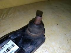 Рычаг на Nissan Note E11 HR15DE Фото 9