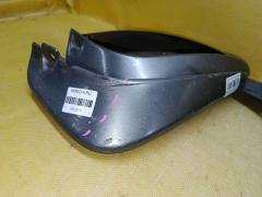 Брызговик на Nissan Note E11 Фото 6