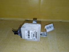 Регулятор скорости мотора отопителя 79610-SJK-942 на Honda Elysion RR1 K24A Фото 3