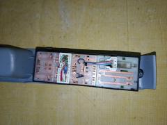 Блок упр-я стеклоподъемниками на Nissan March YK12 Фото 7