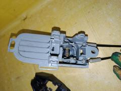 Замок двери на Nissan March YK12 Фото 6