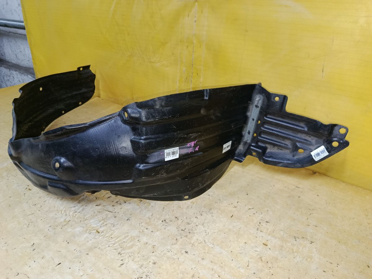 Подкрылок 53875-68012, 53875-68010, 53875-68011 на Toyota Wish ZNE10G 1ZZ-FE Фото 4