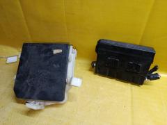 Блок предохранителей на Nissan Note E11 HR15DE Фото 2