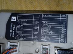 Блок предохранителей на Nissan March YK12 HR15DE Фото 6