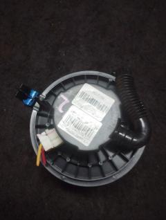 Мотор печки 27226 AX000 на Nissan March YK12 Фото 7