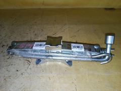 Домкрат на Honda Fit Hybrid GP1 Фото 3