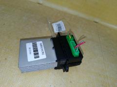 Регулятор скорости мотора отопителя на Nissan Tiida C11 HR15DE Фото 4