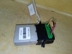 Регулятор скорости мотора отопителя на Nissan March YK12 HR15DE Фото 4