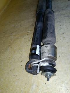 Амортизатор на Nissan Note E11 Фото 6