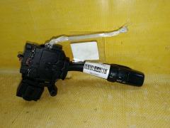 Переключатель поворотов на Toyota Wish ZNE10G Фото 4