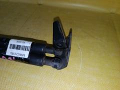 Амортизатор двери на Toyota Caldina AZT241W Фото 4