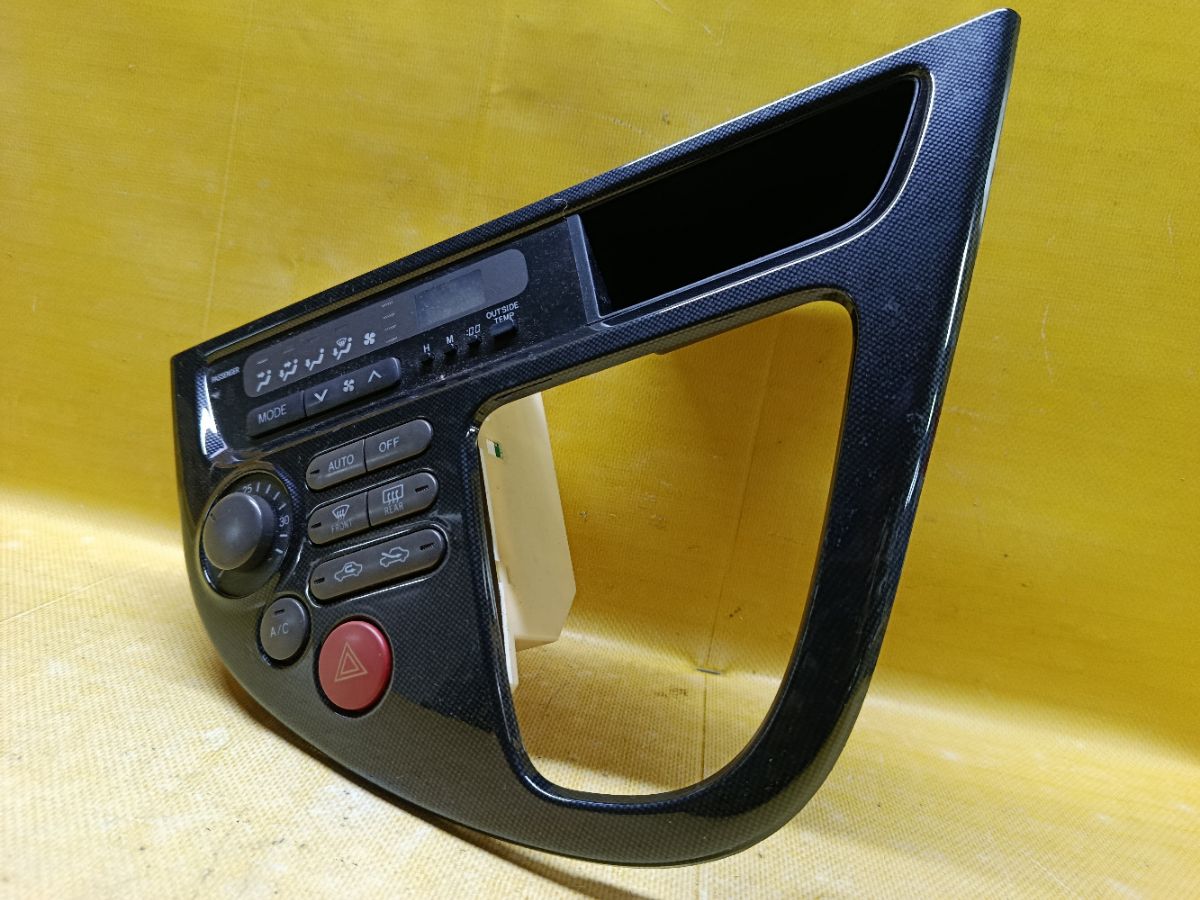 Блок управления климатконтроля 88650-68010 на Toyota Wish ZNE10G 1ZZ-FE Фото 4