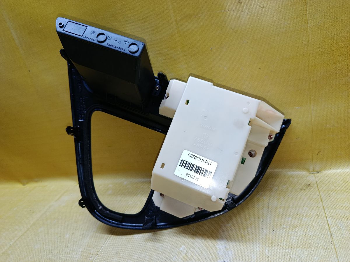Блок управления климатконтроля 88650-68010 на Toyota Wish ZNE10G 1ZZ-FE Фото 6