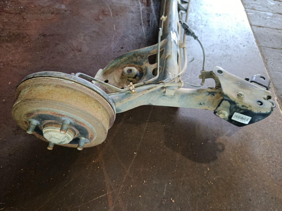 Балка подвески на Nissan March YK12 HR15DE Фото 4