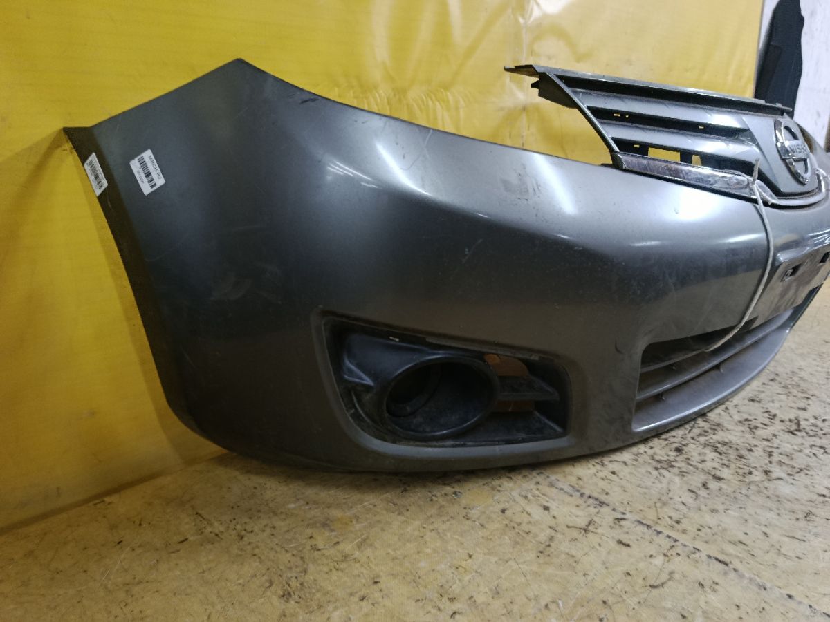 Бампер 62022-8Y20H на Nissan Note E11 Фото 4