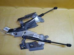 Крепление капота на Nissan Fuga Y50 Фото 5