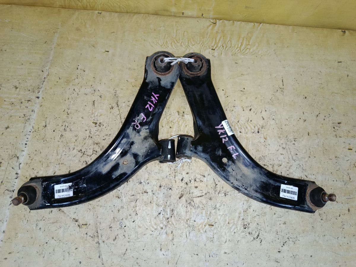 Рычаг на Nissan March YK12 HR15DE Фото 3