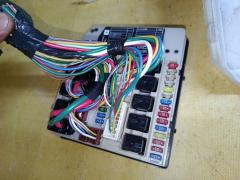 Блок предохранителей на Nissan Tiida C11 HR15DE Фото 5