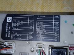 Блок предохранителей на Nissan March AK12 CR12DE Фото 6